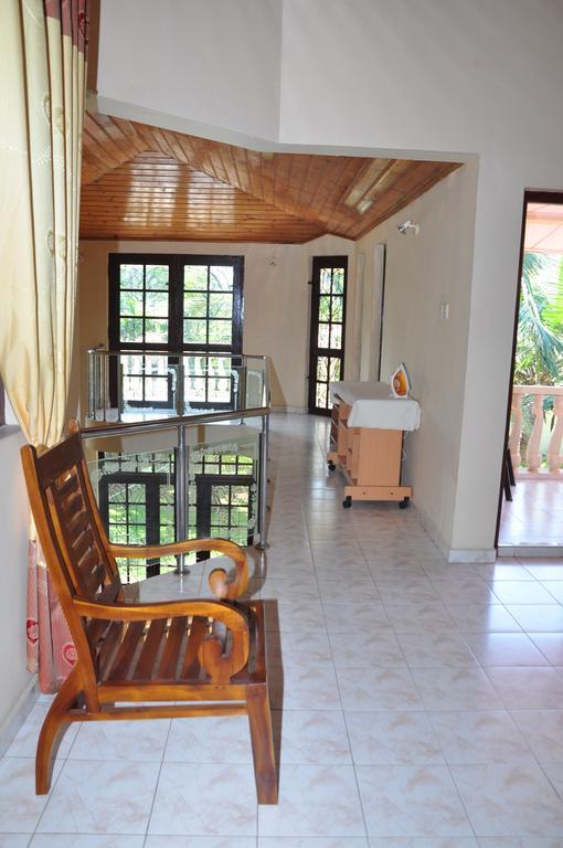 Sugandi Inn Kochchikade ภายนอก รูปภาพ