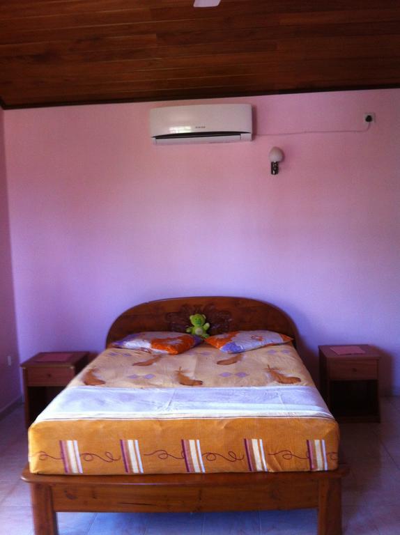 Sugandi Inn Kochchikade ภายนอก รูปภาพ
