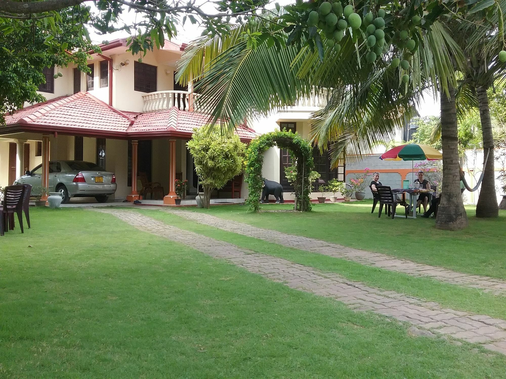Sugandi Inn Kochchikade ภายนอก รูปภาพ